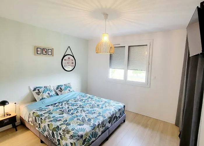 فيلة Design Jacuzzi Et Clim Brens (Tarn)